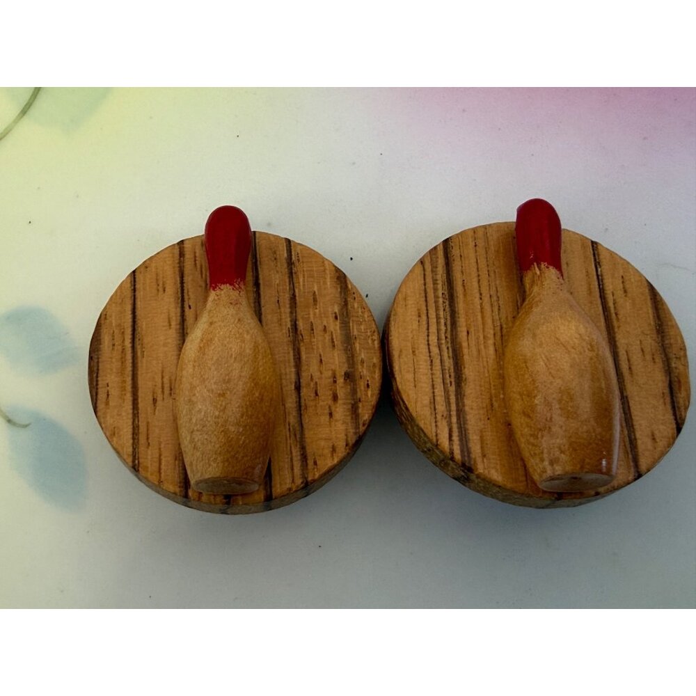 Vintage MCM Wood Wooden Earrings Bowling Pins Clip on - Picture 5 of 7